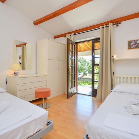 Holiday Home Karmela By Interhome โวดีเซ ภายนอก รูปภาพ